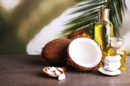 6 Reasons Why You Should Use Coconut Oil