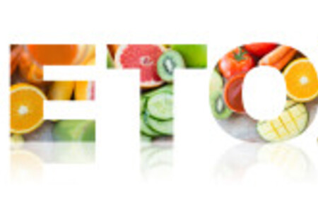 What's the Difference Between Cleanse and Detox?